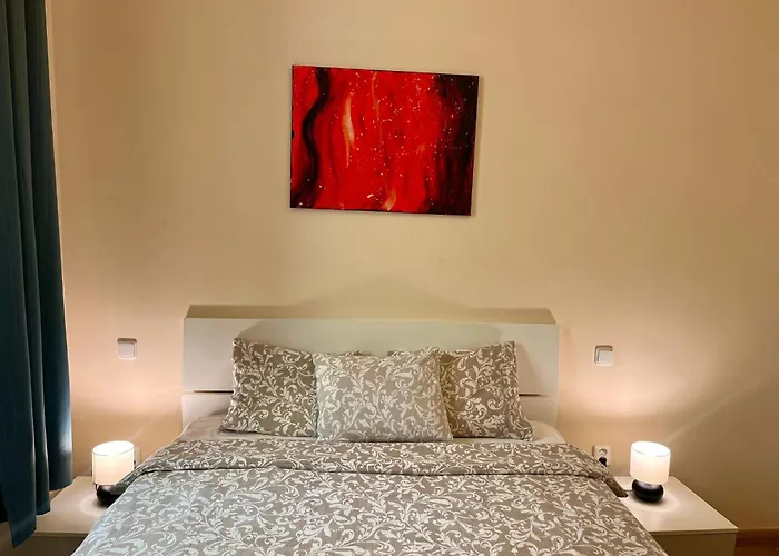아파트 Spacious 4br By Charles Bridge
